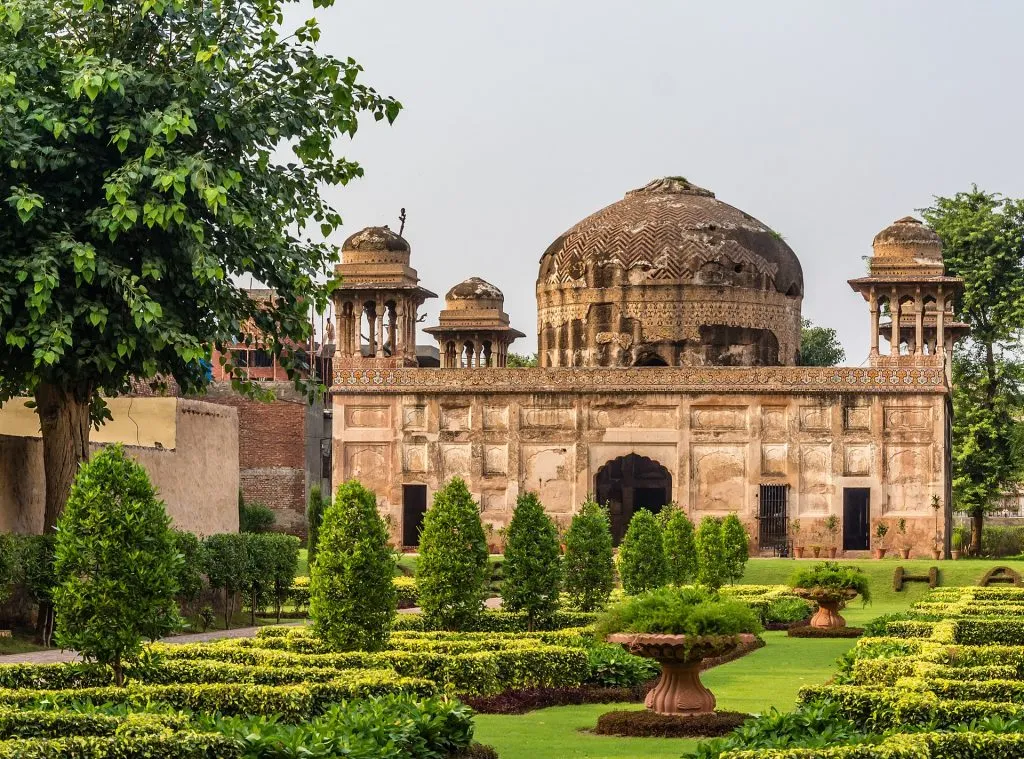 Mughal Gardens